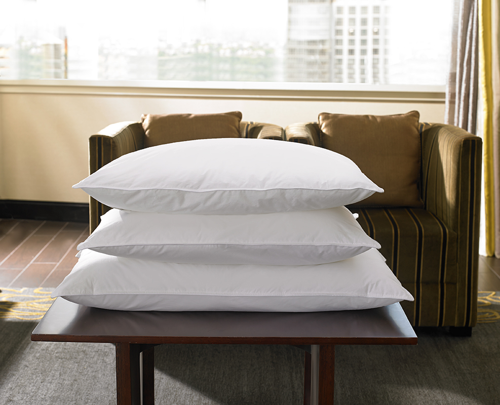 https://www.sheratonstore.com/images/products/xlrg/sheraton-down-alternative-pillow-sh-108-s_xlrg.jpg