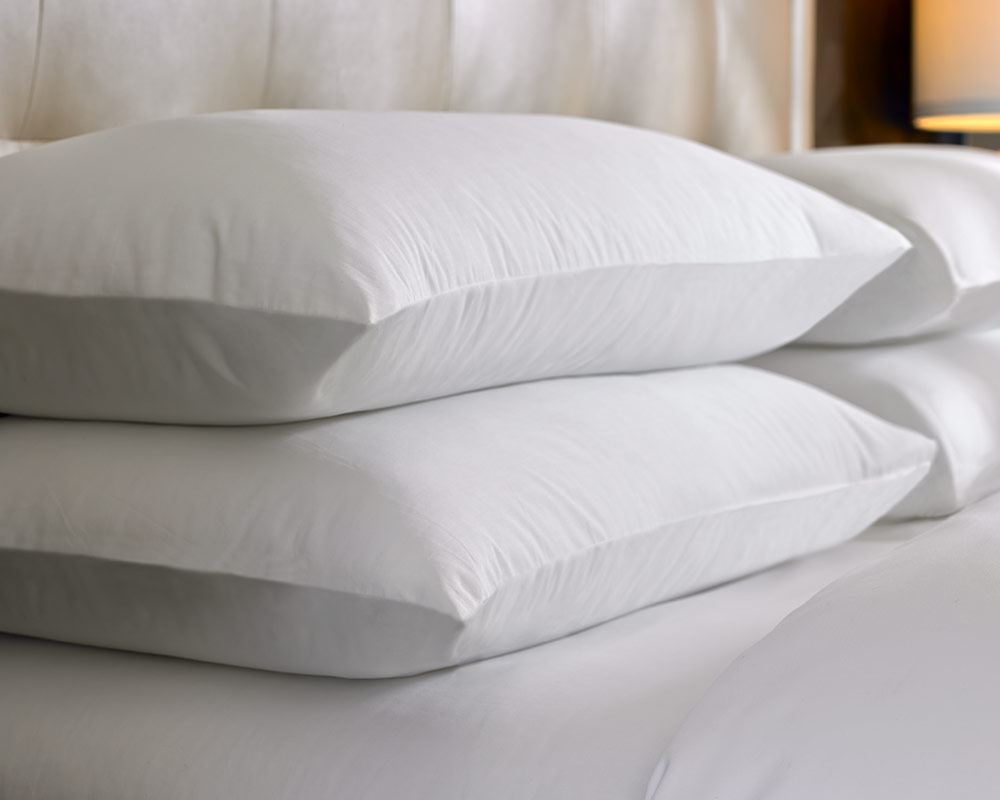 https://www.sheratonstore.com/images/products/xlrg/sheraton-hotel-pillowcases-sh-106_xlrg.jpg