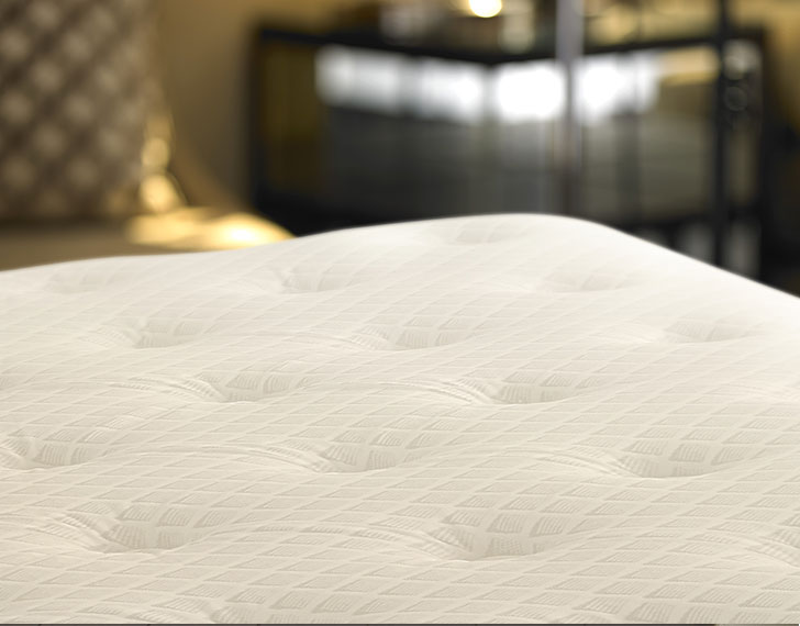 St. Regis Boutique Signature Bedding Set